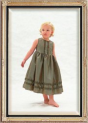 child-formal-portrait-74216-r